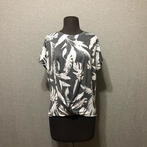 Women Sublimation Front Twist Top
